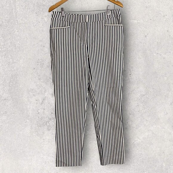 𝅺CHICOS Fabulously Slimming Striped Trouser Pants Size 1 - Picture 1 of 8